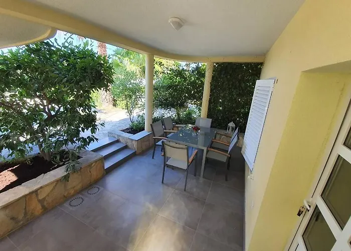 Apartamento Punta Skala Valentina